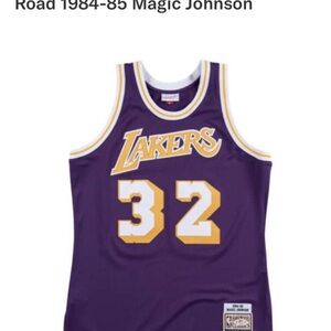 NWT Mitchell & Ness Purple Lakers Jersey XL